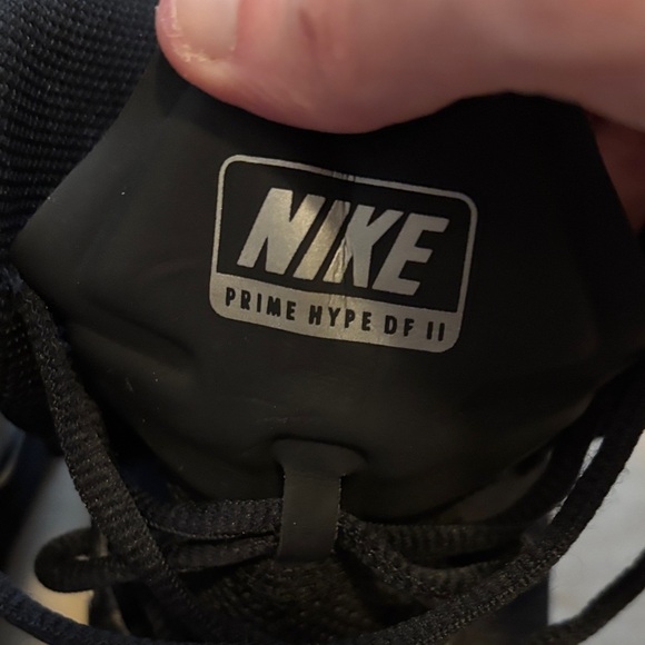 Women’s Nike Black and White High-Top Basketball Shoes - Picture 5 of 6